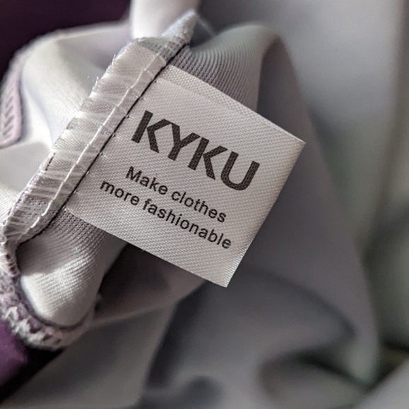 Rainbow Color Block Large Hoodie KYKU Pride Solid Rainbow ROYBGP Colors NWOT - Picture 5 of 5